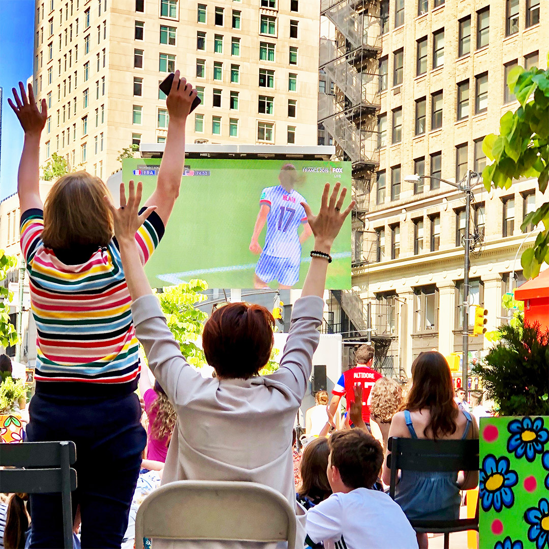 Patrons watch a Women's World Cup 2018 soccer team